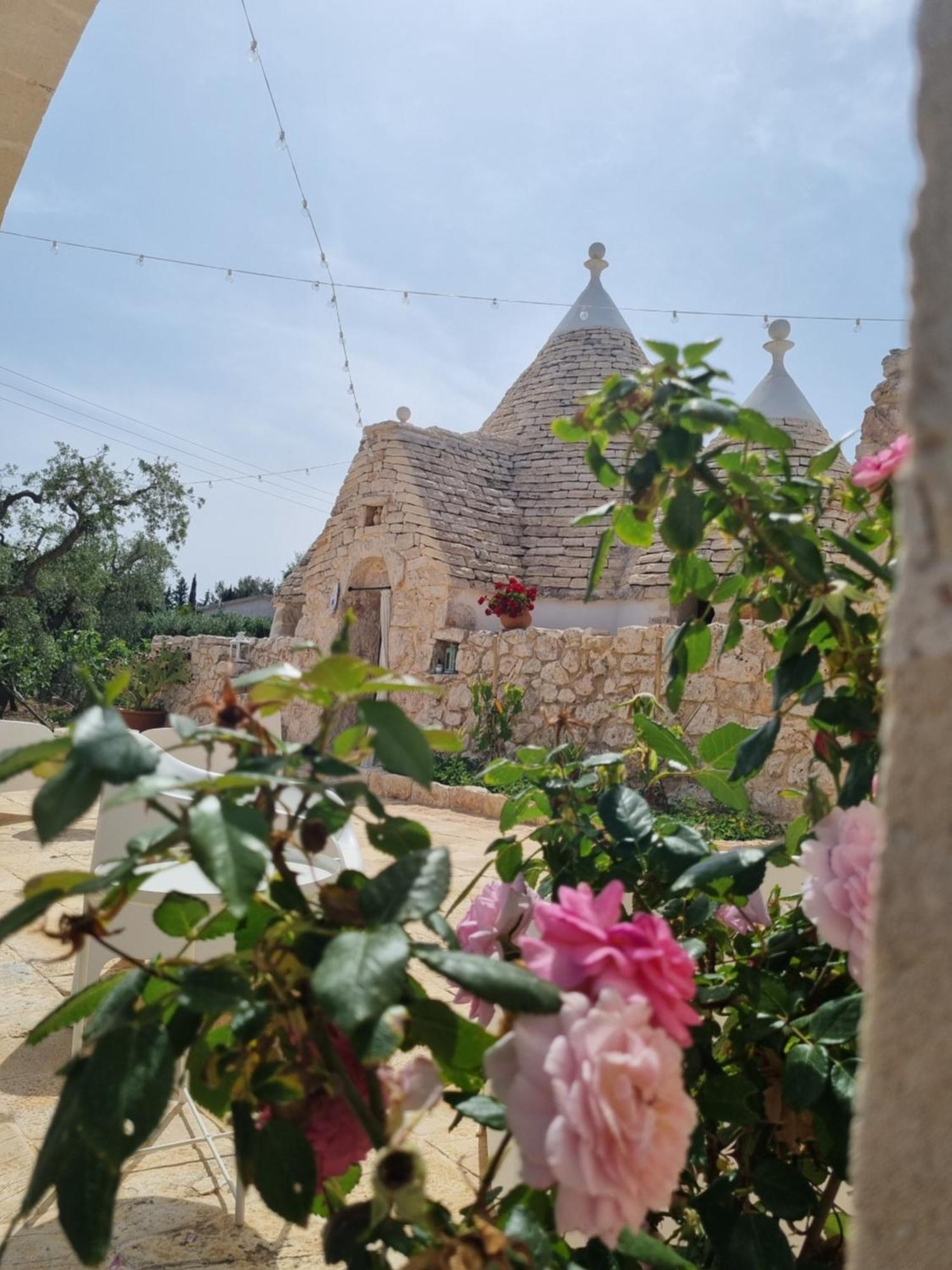Bed and Breakfast Trulli Di Spinaruta Ґроттальє Екстер'єр фото