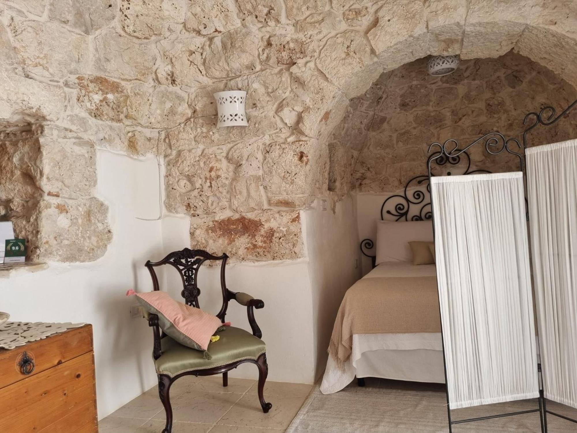 Bed and Breakfast Trulli Di Spinaruta Ґроттальє Екстер'єр фото