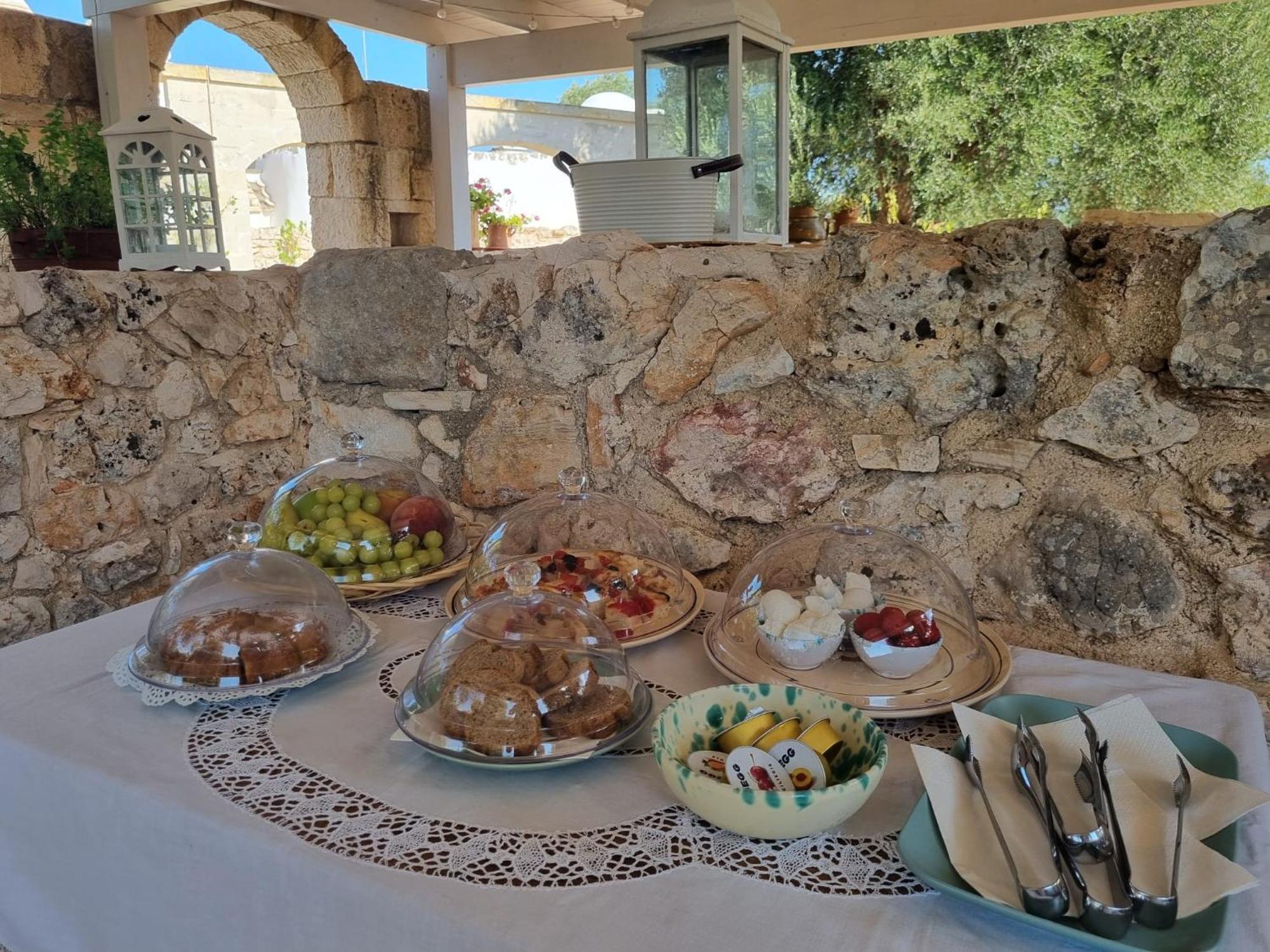 Bed and Breakfast Trulli Di Spinaruta Ґроттальє Екстер'єр фото